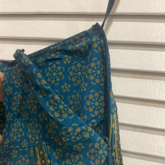 ALFANI Teal Silk skirt - Picture 4 of 4